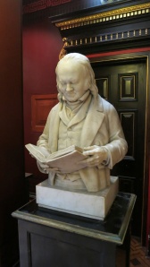 Bust of reader, Russell-Cotes museum