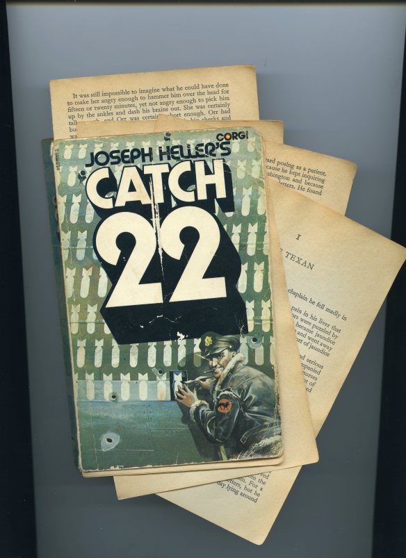 Catch 22 - cover and loose pages