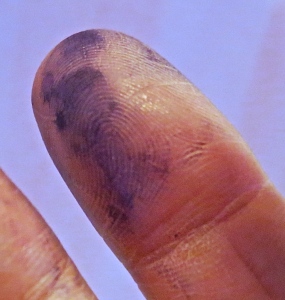 Inky finger