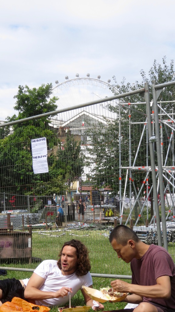 Scaffolding and London Eye 1