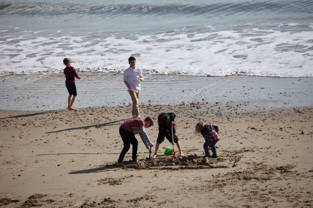 Children on beach 4