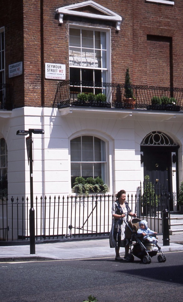 Seymour Street/Connaught Square W2 7.04