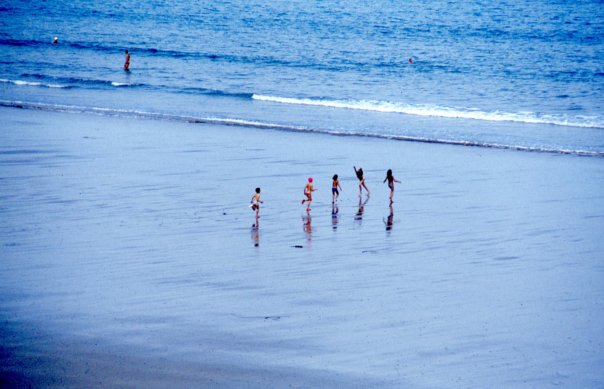 Children on beach 9.82 2